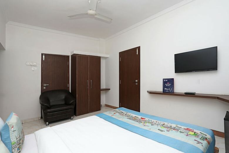 Oyo 10671 Hotel Sai Prem