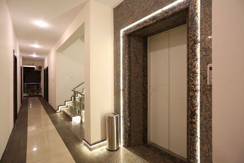 Oyo 9476 Hotel Mittal