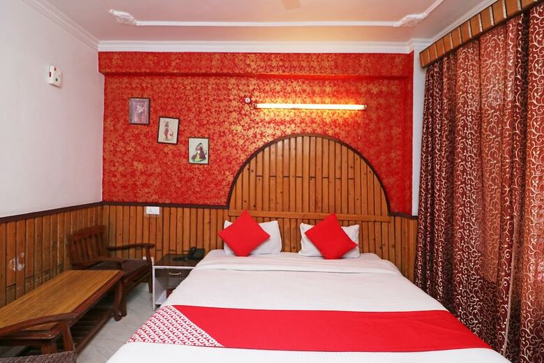 Oyo 4751 Hotel Akashdeep
