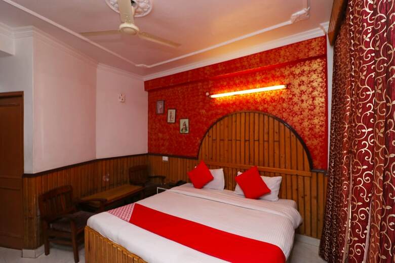 Oyo 4751 Hotel Akashdeep