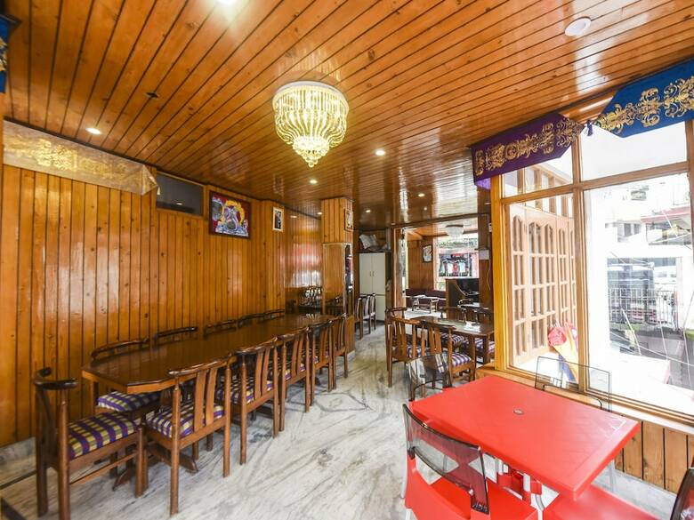 Oyo 4751 Hotel Akashdeep