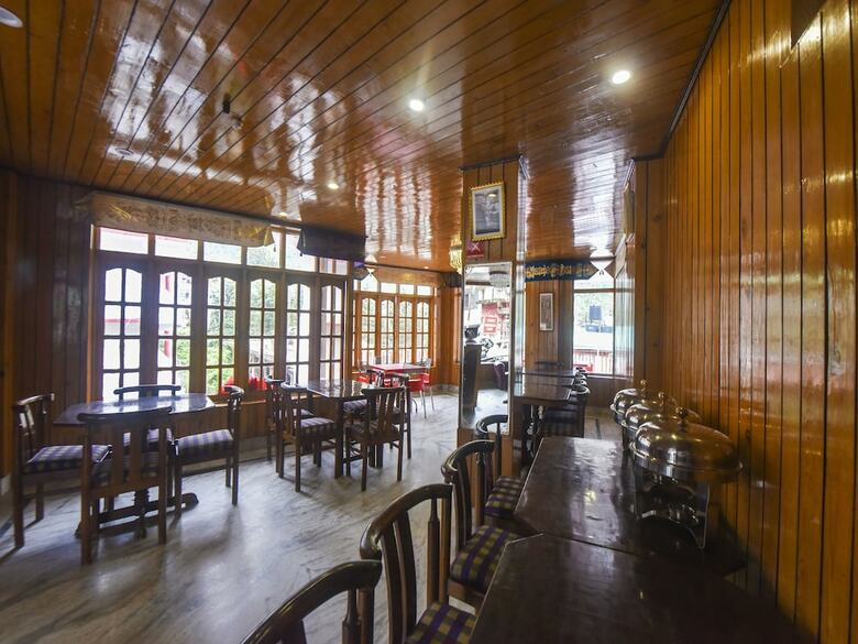 Oyo 4751 Hotel Akashdeep