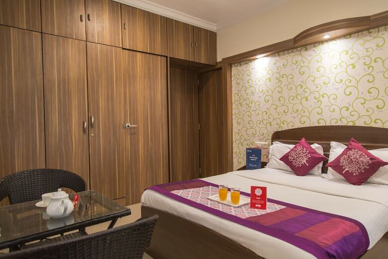 Hotel Oyo 7275 Excellent Homes