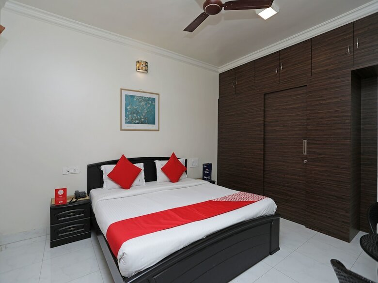 Hotel Oyo 7275 Excellent Homes