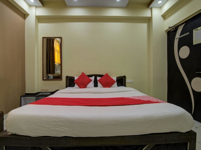 Oyo 9658 Hotel Madhuram