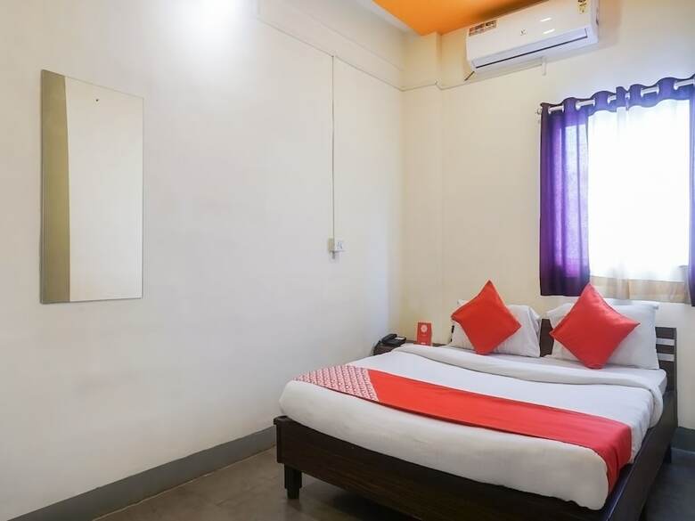 Hotel Oyo 9910 Sambram Inn