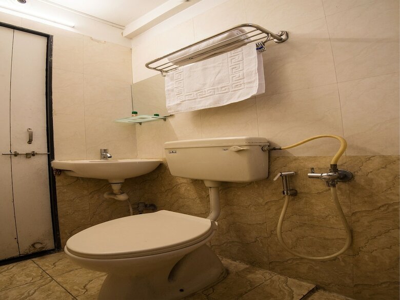 Oyo 10234 Hotel Pancham