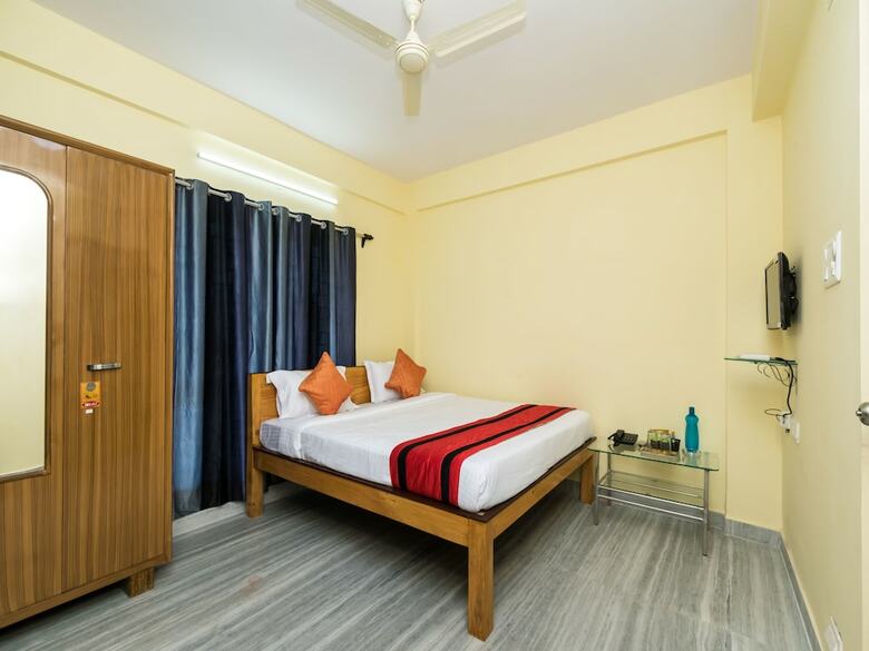Hotel Oyo 9811 Stay Inn Newtown