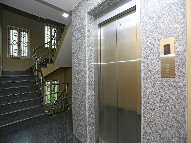 Hotel Oyo 9718 Apartment Near Dlf It Park