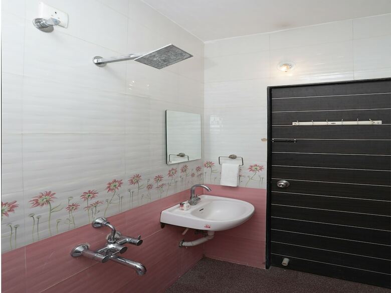 Hotel Oyo 9704 Baner