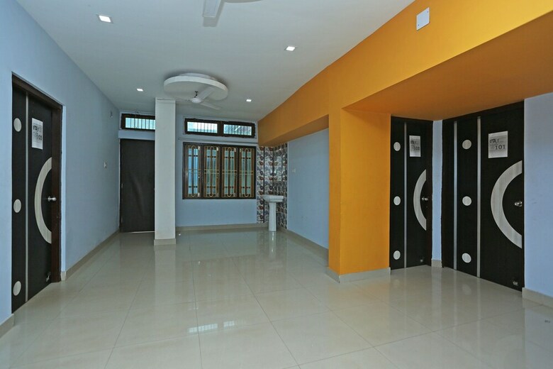 Hotel Oyo 8740 Nayapalli