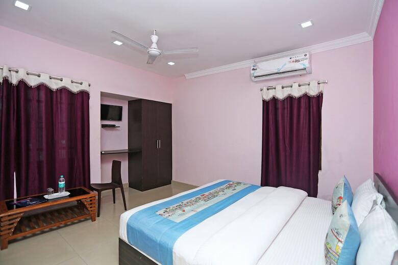 Hotel Oyo 8740 Nayapalli