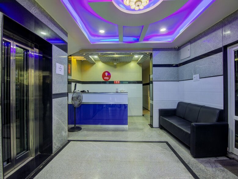 Hotel Oyo 10811 Sri Sairam Residency