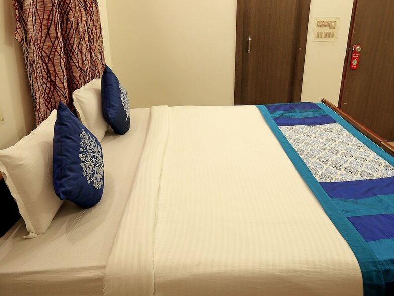 Hotel Oyo 4102 Guru Kripa