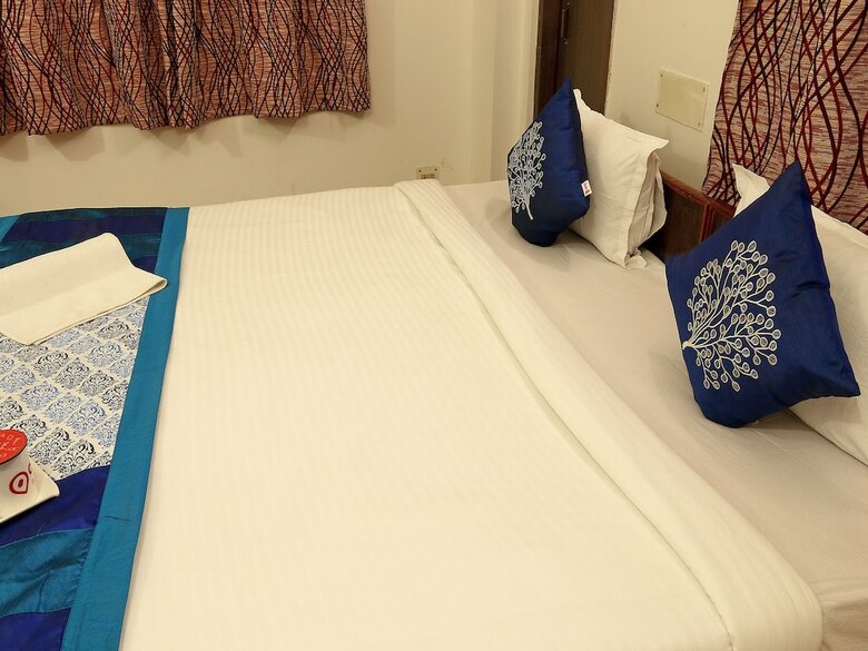 Hotel Oyo 4102 Guru Kripa