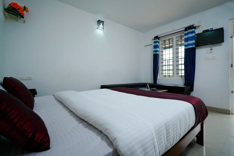 Oyo 10642 Hotel Munnar Kairali