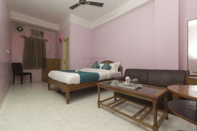 Oyo 10908 Hotel North Point