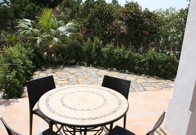 Apartamentos Villa Aries