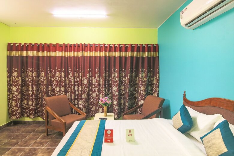 Oyo 10709 Hotel Sbt