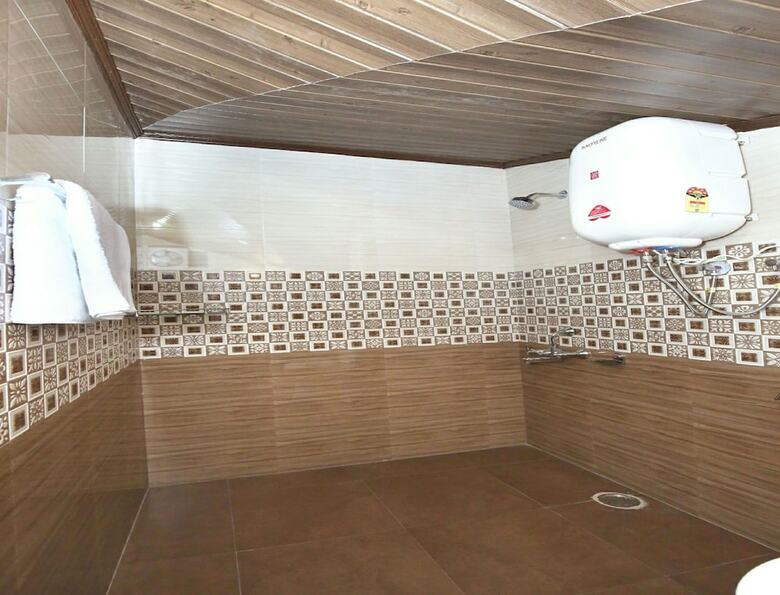 Oyo 11095 Hotel Sai Stay Inn