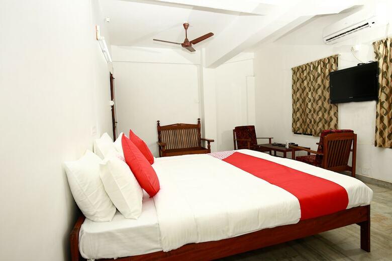 Oyo 10259 Hotel Safa Inn