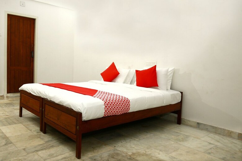Oyo 10259 Hotel Safa Inn