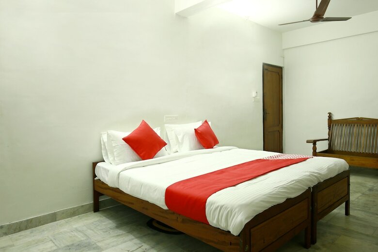 Oyo 10259 Hotel Safa Inn