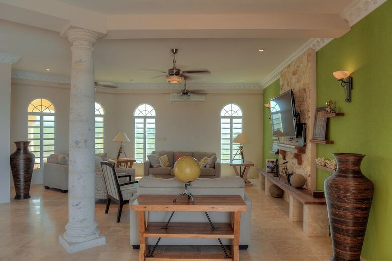 Crystal Sunrise Villa