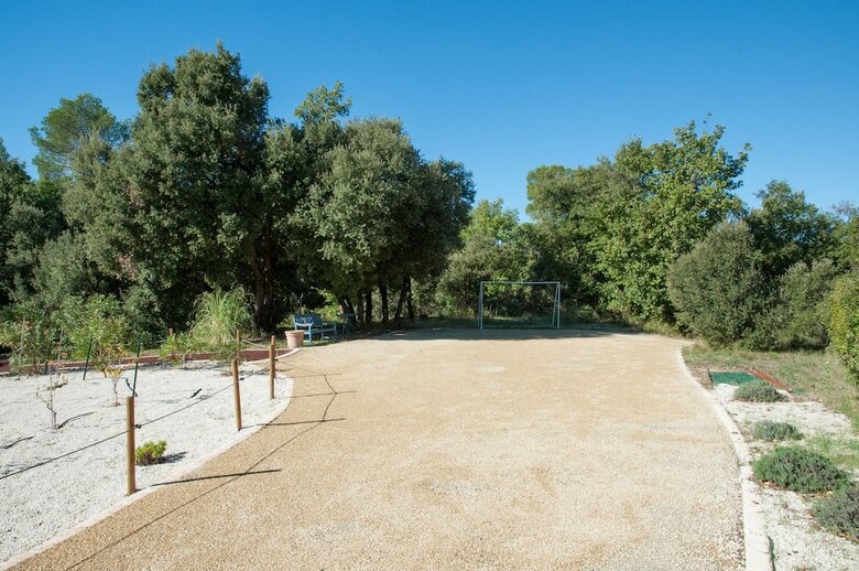 Apartamento Le Mas Pin�de - La Roulotte