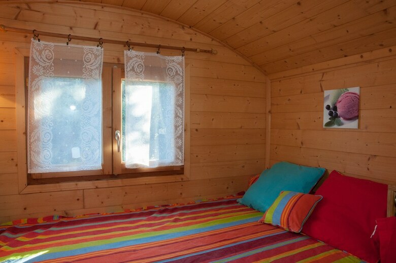Apartamento Le Mas Pin�de - La Roulotte