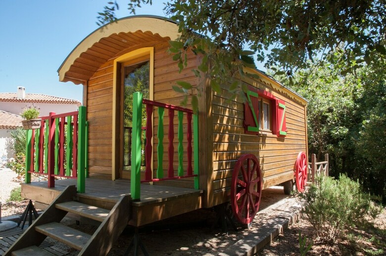 Apartamento Le Mas Pin�de - La Roulotte
