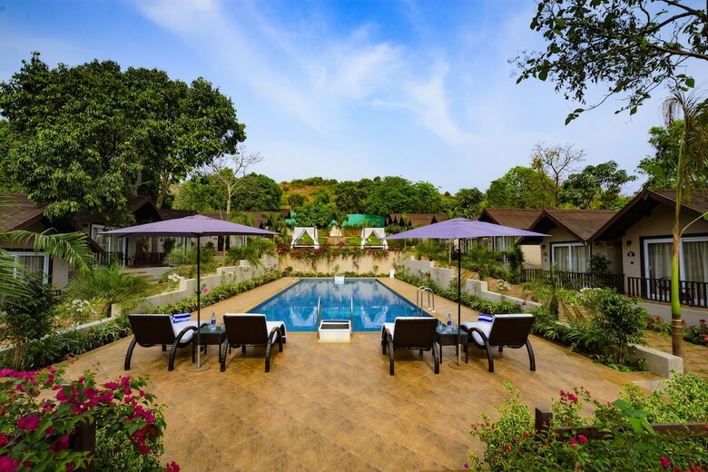 Hotel Stone Wood Resort & Spa
