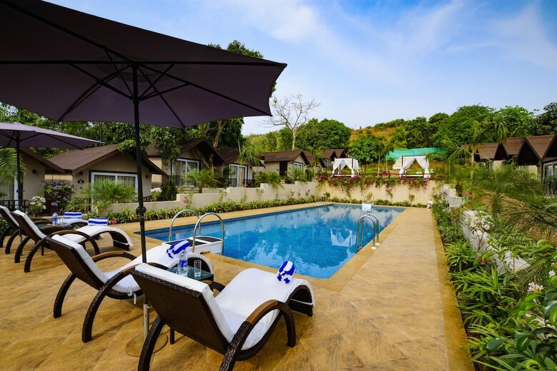 Hotel Stone Wood Resort & Spa
