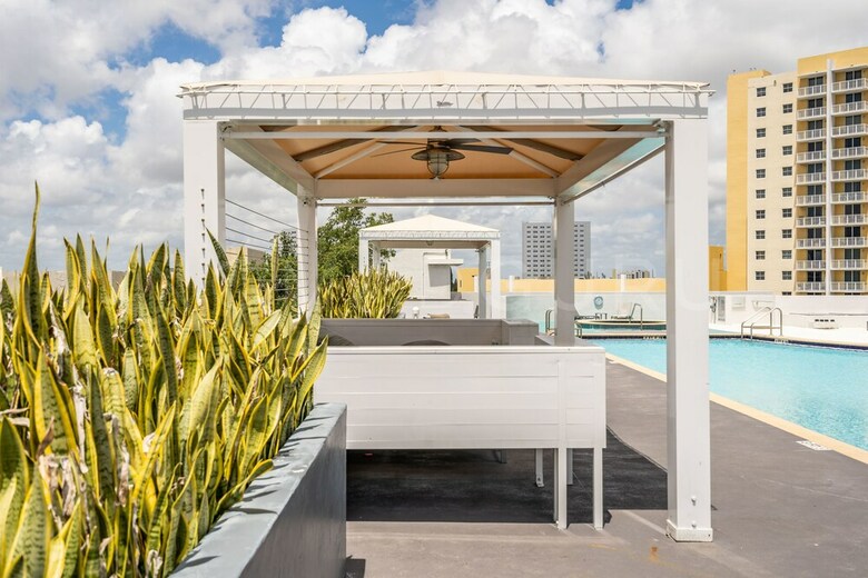 Modern Boutique Residences By Nomad Guru