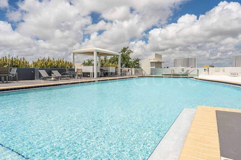 Modern Boutique Residences By Nomad Guru