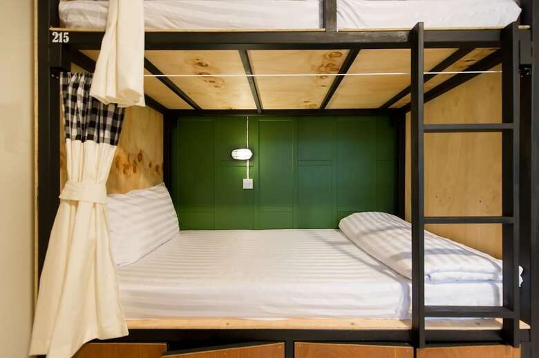 Hostal The Neighbors Hostel - Adults Only