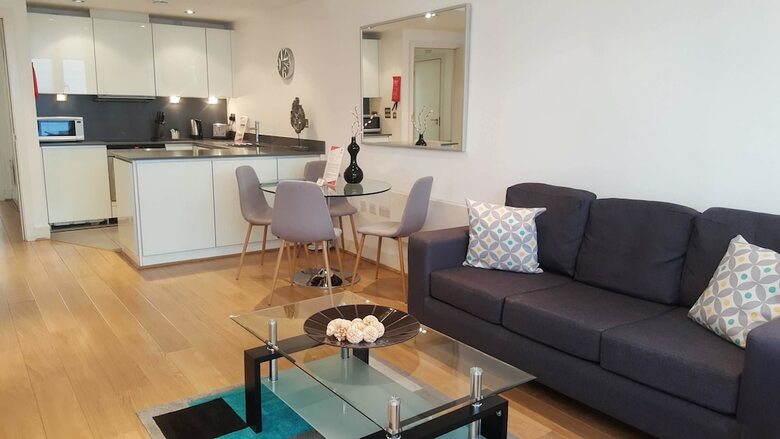 Apartamentos Still Life Tower Hill Deluxe