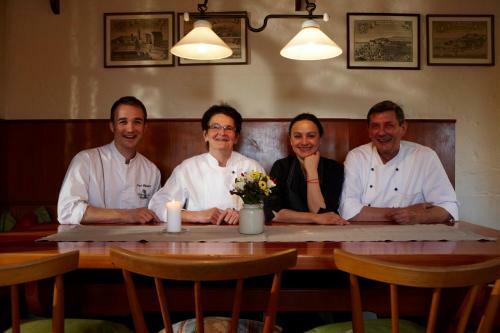 Hostal Gasthaus Am �denturm