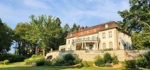 Parkhotel Villa Altenburg