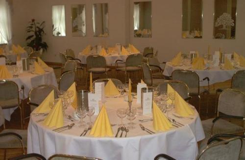 Hostal Hotel Zur Linde