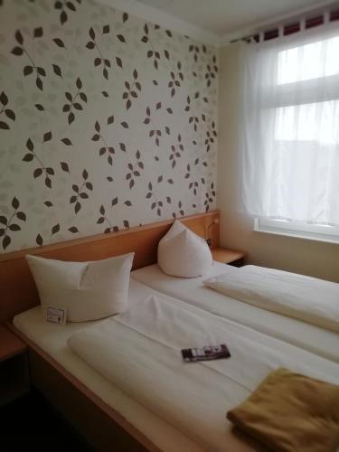 Hostal Hotel Zur Linde