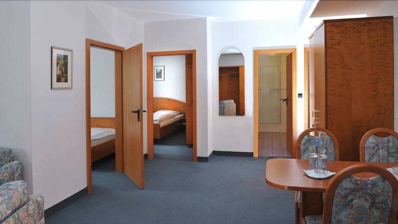 Hotel Gr�ner Baum