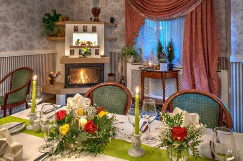 Hostal Landhotel Schwarzer Adler