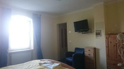 Hostal Gastst�tte & Pension Zur Heimat