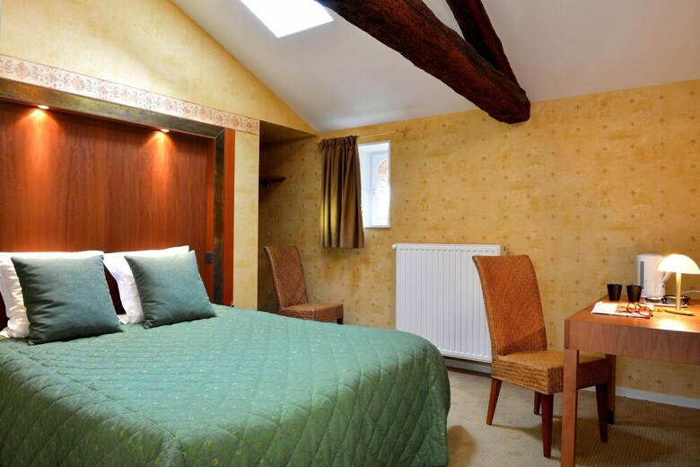 Chambres D'h�tes Domaine de La Corbe