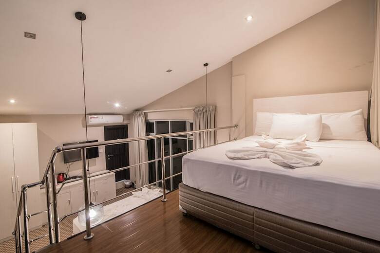 Hotel W Residence Kandy