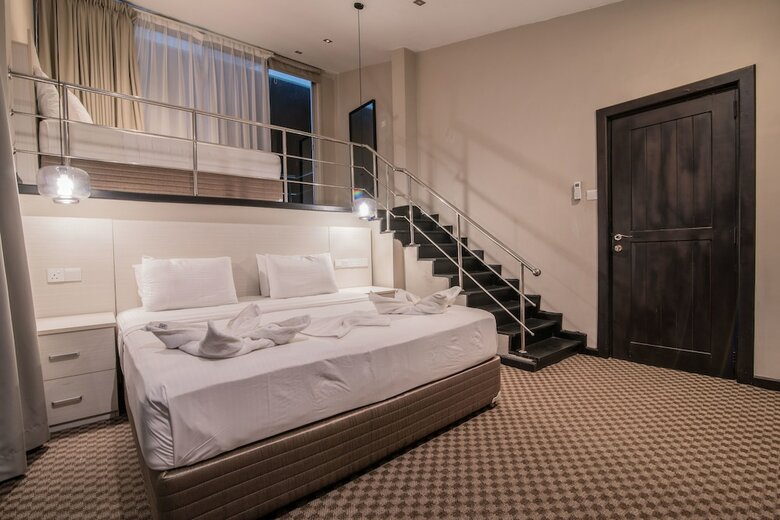Hotel W Residence Kandy