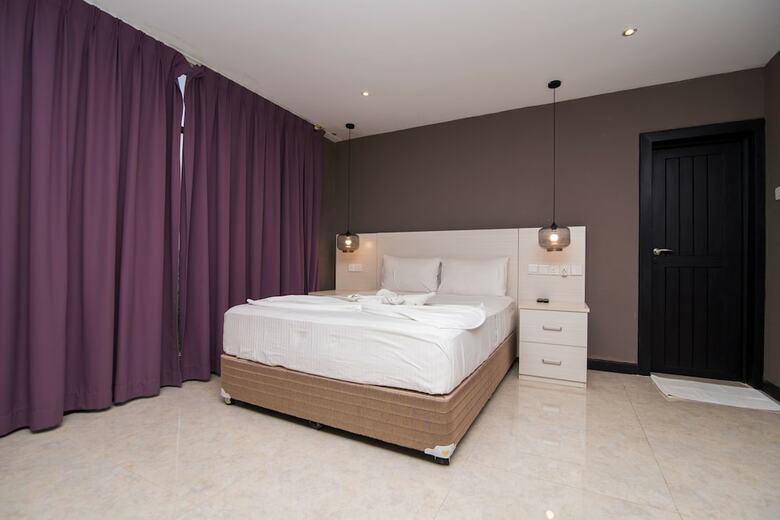 Hotel W Residence Kandy