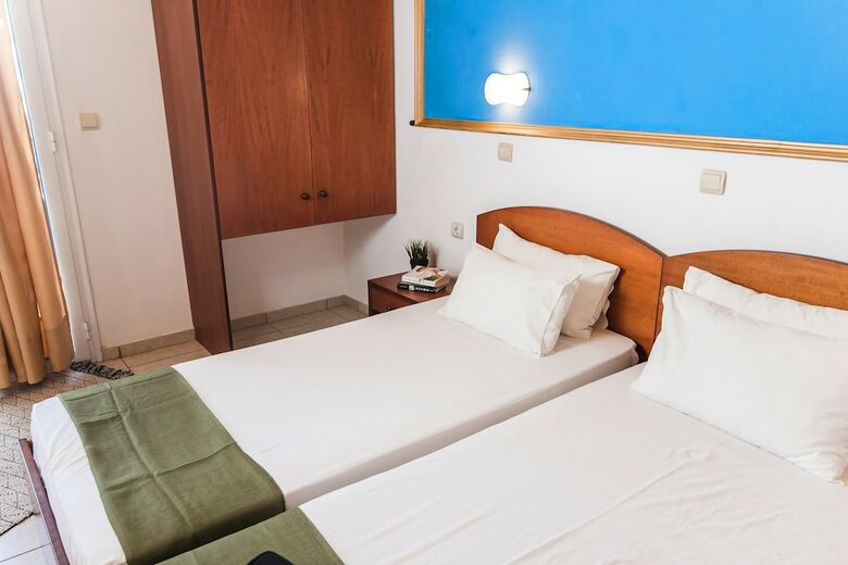 Apartamentos Yiannis Manos
