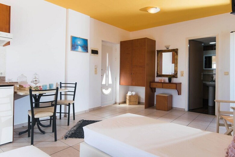 Apartamentos Yiannis Manos